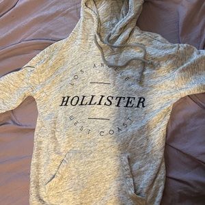Hollister hoodie never worn! Perfect condition!💖